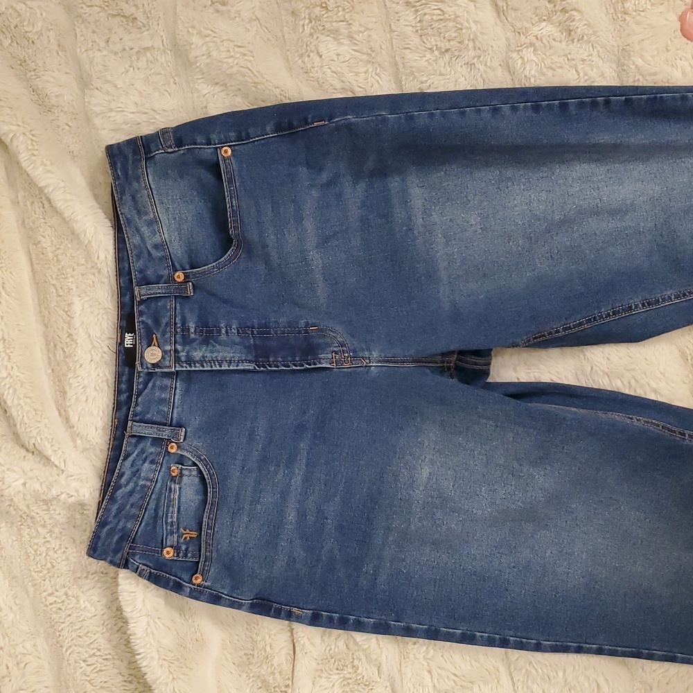 Frye High Waisted Denim Jeans 10/30 - Picture 2 of 12